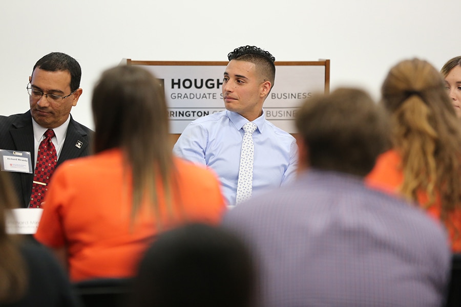 Combination degree students enrolled in the University of Florida Warrington College of Business' MS in Management program interact with recruiters