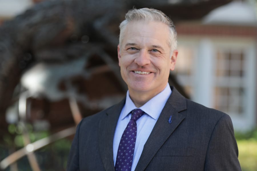 UF Warrington Online MBA Instructor Dr. Anthony Eric Middlebrooks