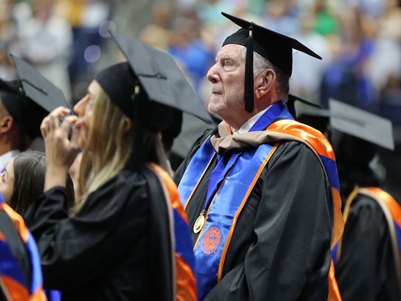 Warrington Online MS in Entrepreneurship Alum Charles Roberson, MSE ‘22, during commencement