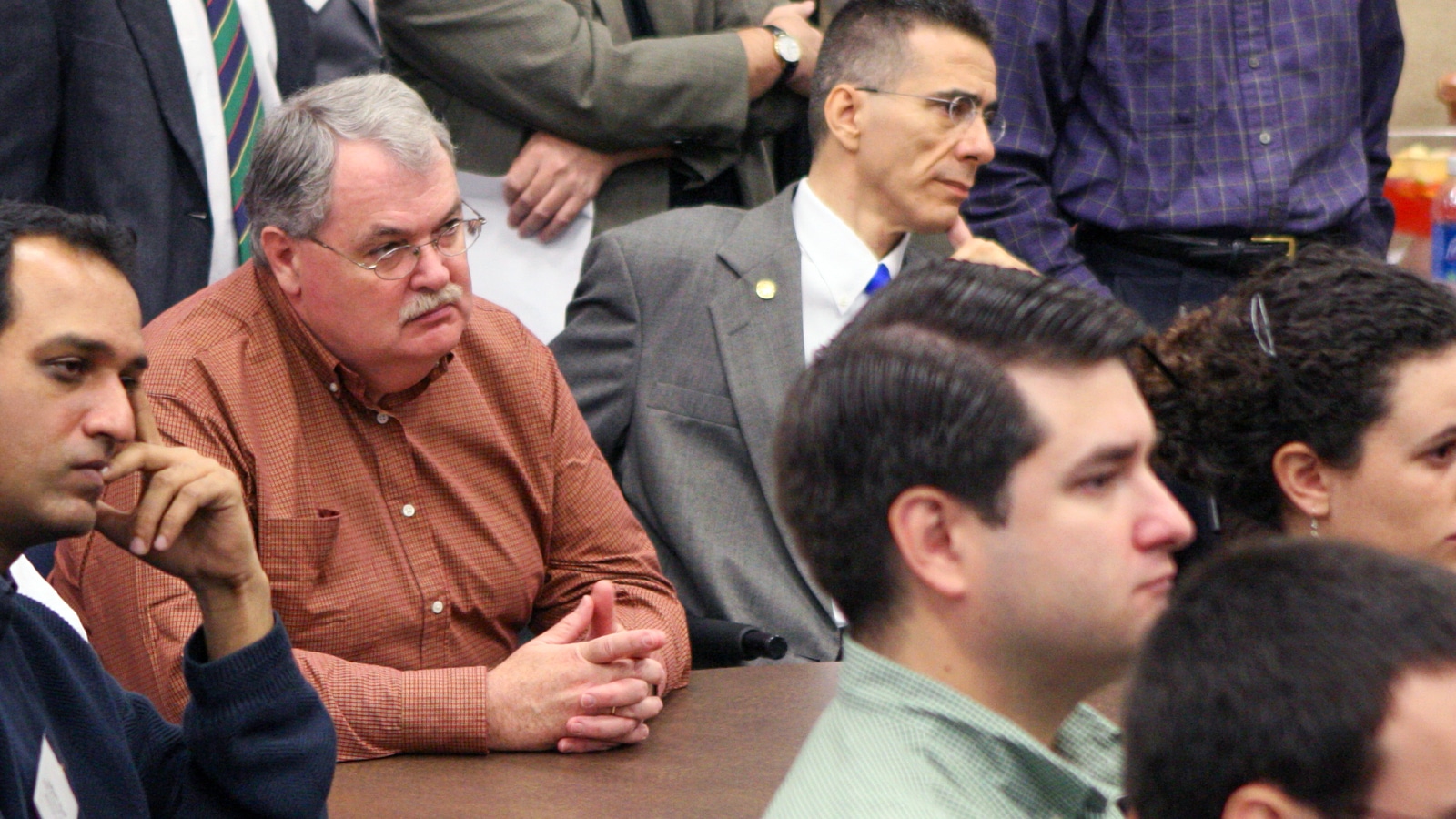 Robert Knechel speaks to an attentive audience at the International Accounting & Auditing Center event.