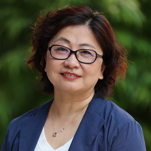 Hong Trebesh